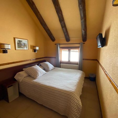 Hotel Copacabana Pas De La Casa Eksteriør bilde