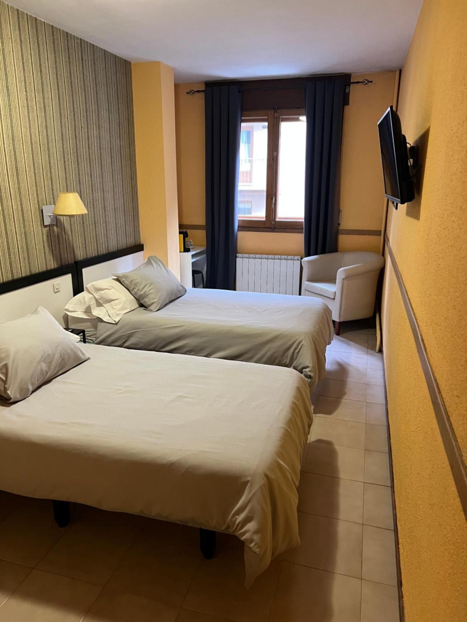 Hotel Copacabana Pas De La Casa Eksteriør bilde